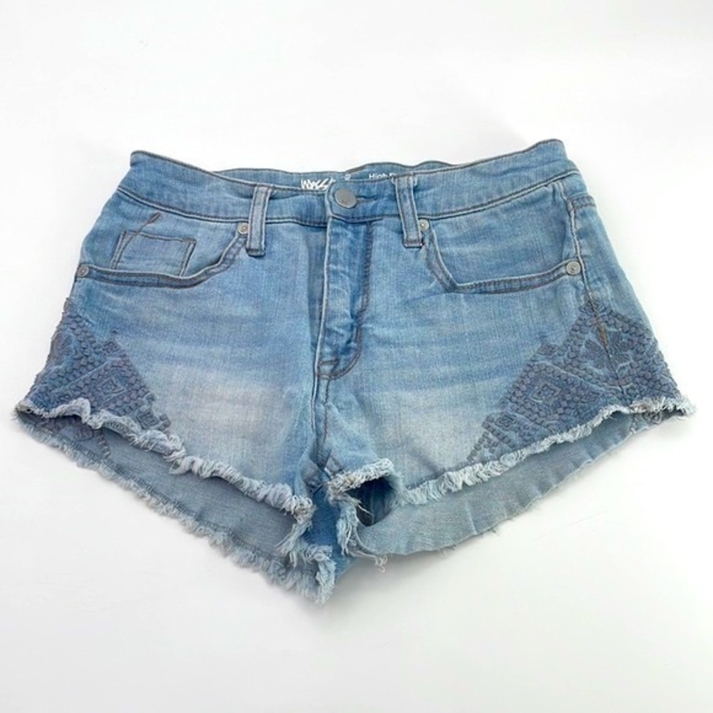 UEC Mossimo short shorts denim raw hem size 2